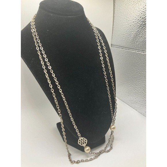 Vintage Long Faux Pearls & Filigree Silver-Tone Charms 25.5" Chain Necklace! - Picture 5 of 8